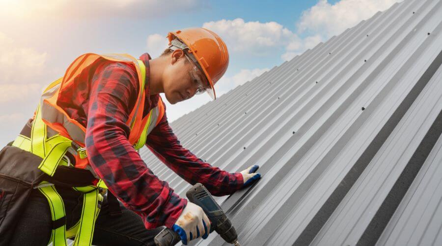 Professional gutter cleaning in Adair, IA